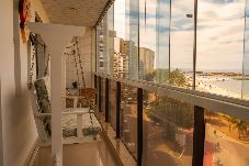 Apartamento em Vila Velha - Apto Beira-Mar com Garagem na Praia da Costa