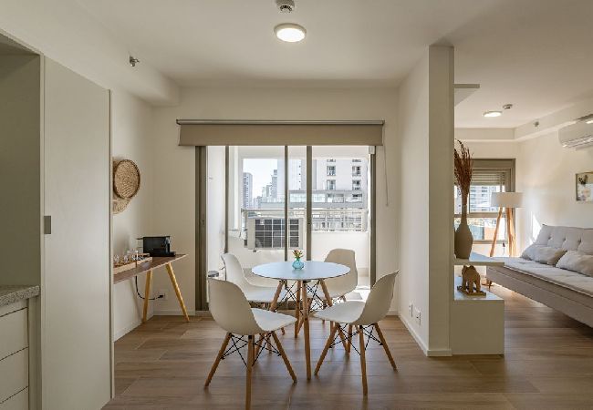 Apartamento em São Paulo - Apto com Academia e Piscina perto do Nubank Parque