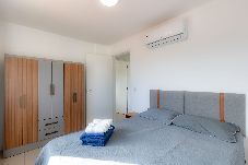 Apartamento em Navegantes - Apto com Churrasqueira a 400m da Praia Gravatá