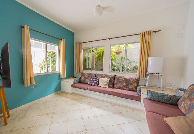 Casa em Praia Grande - Casa c/ 3 quartos à 80m da praia Balneário Flórida