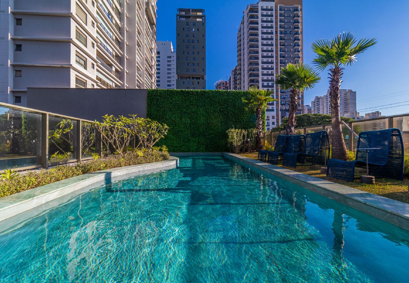 Apartamento em São Paulo - Apto em Campo Belo | Alexa, Adega e Piscina
