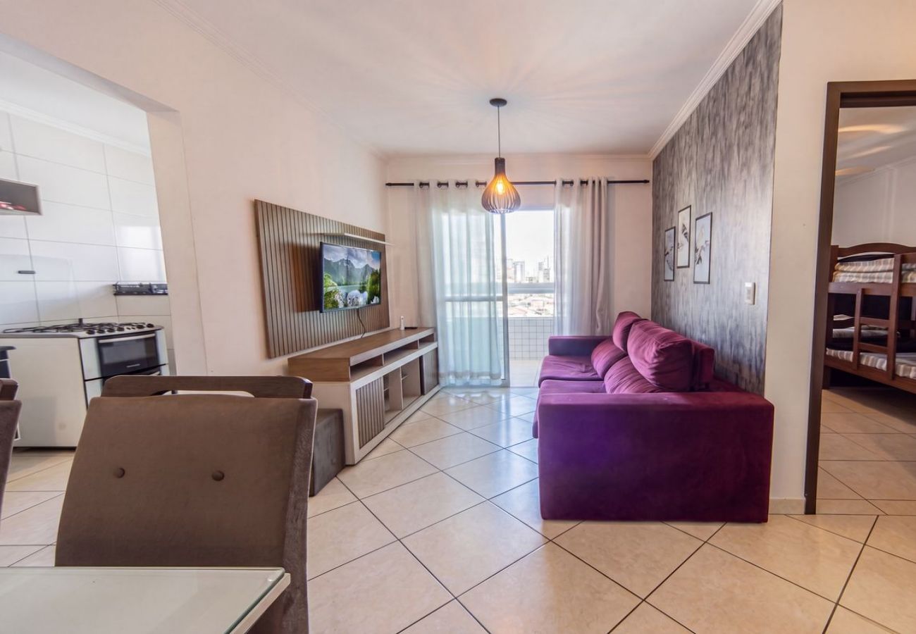 Apartamento em Praia Grande - Apto com Varanda e Garagem 300m Praia Vila Tupi