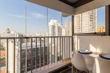 Apartamento em São Paulo - Studio com Piscina perto do metrô | Vila Mariana