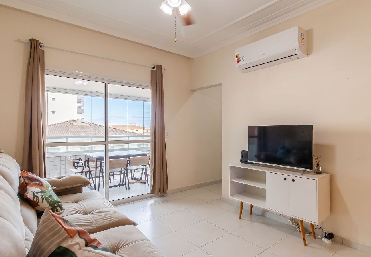 Apartamento em Praia Grande - Apto 2 quartos c Varanda a 200m da Praia Vila Tupi
