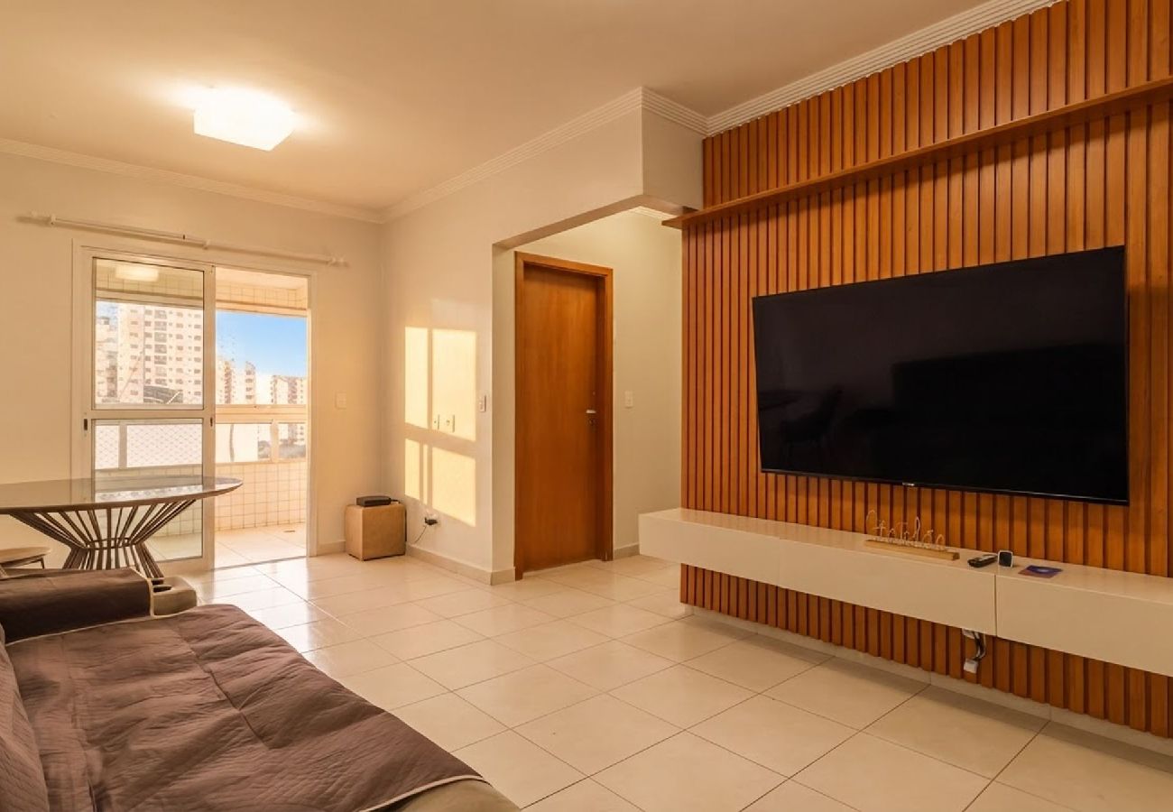 Apartamento em Praia Grande - Apto com Churrasqueira a 550m da Praia Guilhermina