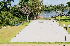 Casa em Barreirinha - Casa com Piscina, Churrasqueira, Quadra e Lagoa