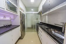 Apartamento em Guarujá - Apto c/ Churrasqueira a 220m - Praia Pitangueiras