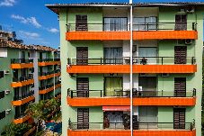 Apartamento em Ubatuba - Apto c/ 2 quarto, Garagem e Ar na Praia do Tenório