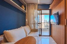 Apartamento em Salvador - Apto com Piscina, Academia e Vista no Armação
