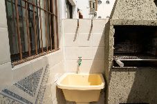Apartamento em Ubatuba - Apto Duplex c Churrasqueira a 100m da Praia Grande