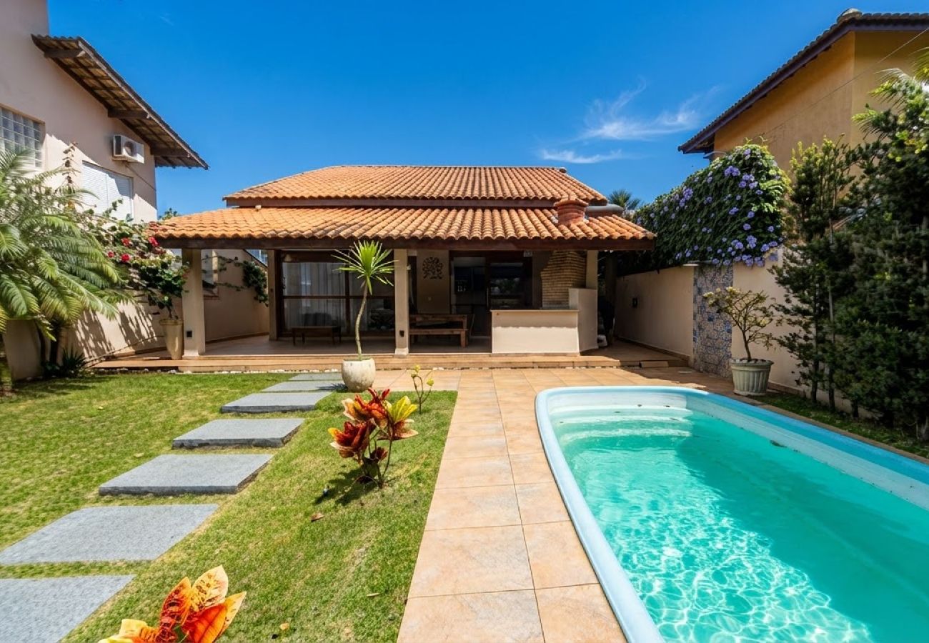 Casa em Guarujá - Casa c Piscina, Quadra e Jogos|Praia do Pernambuco