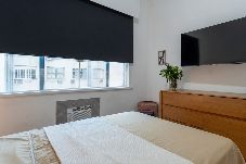 Apartamento em Rio de Janeiro - Apto Beira-Mar com Ar Condicionado em Copacabana
