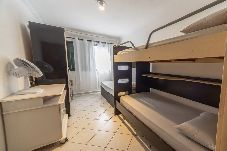 Apartamento em Praia Grande - Apt c Churrasqueira a 350m da Praia da Guilhermina