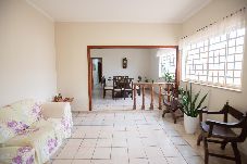 Casa em Ribeirão Preto - Casa com 3 quartos e Ar Condicionado em Ribeirânia