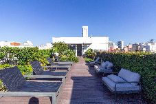 Estúdio em São Paulo - Studio c/ Varanda e Ar Condicionado-Santa Cecília