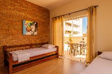 Apartamento em São Vicente - Cobertura Beira-Mar c/ 3 quartos na Praia Itararé
