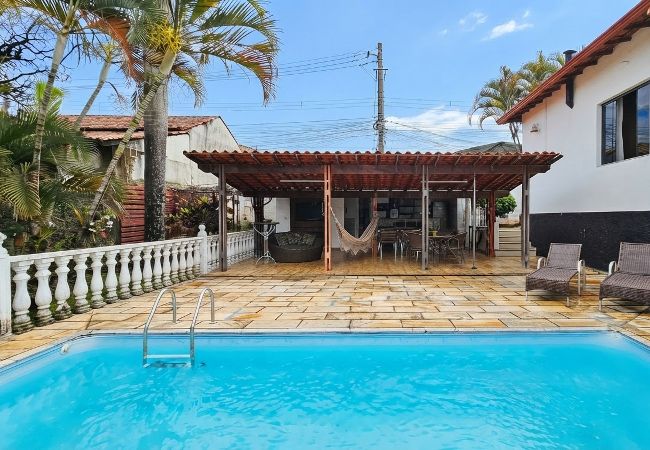 Casa em Contagem - Casa com Piscina e Sauna no Granja Vista Alegre