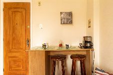 Apartamento em  - Studio com Wi-fi no Centro de Teresópolis