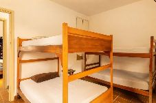 Casa em Praia Grande - Casa Pet Friendly a 350 metros da Praia Ocian