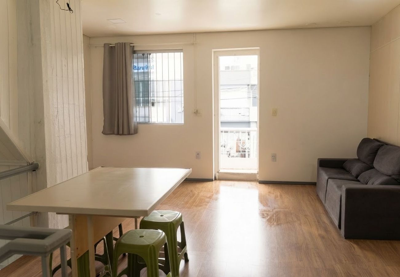 Apartamento em Caxias do Sul - Apto 2 quartos com Ar Condicionado no São Pelegrin