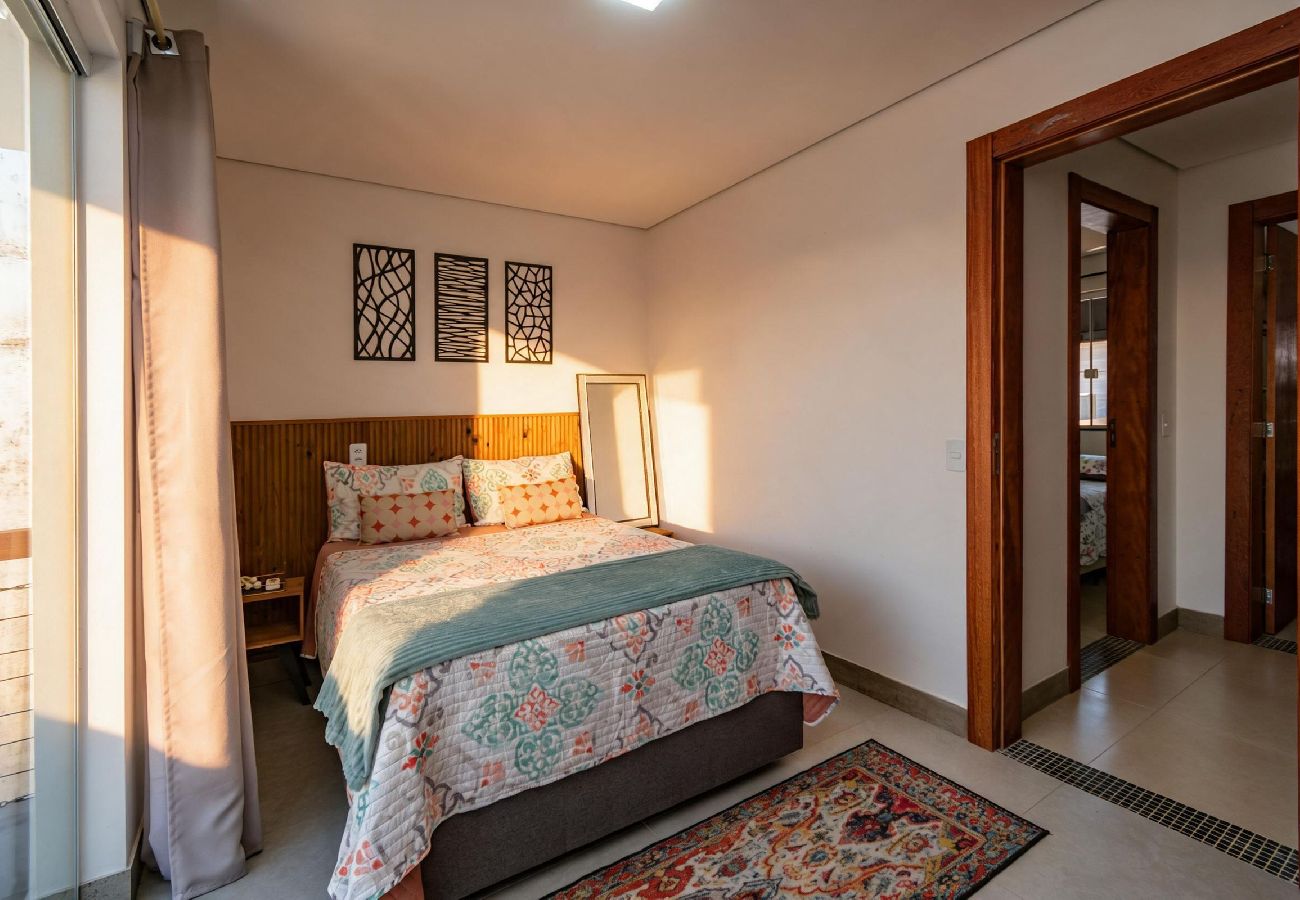 Casa em Balneário Camboriú - Casa c/ Churrasqueira e Wi-fi perto do Roodertown