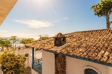 Apartamento em Ubatuba - Apto Pet Friendly Beira-Mar c/ Vaga - Praia Grande