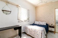 Casa em Guarulhos - Casa com Piscina Privativa no Centro de Guarulhos